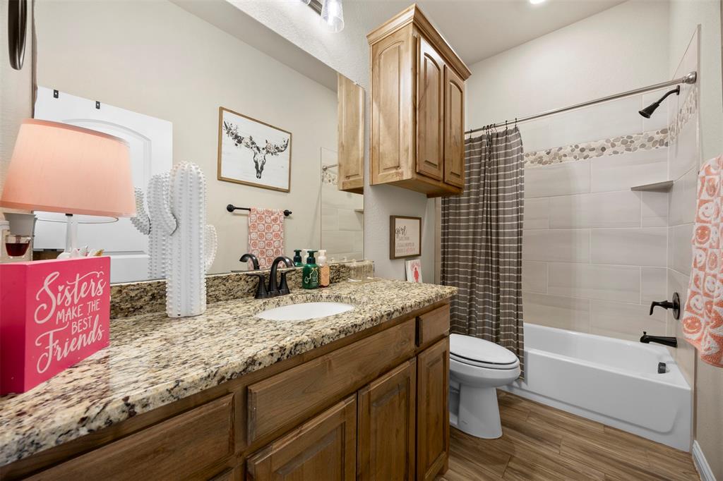 209 Bayless Avenue Godley, TX 76044 - Photo 22 of 30