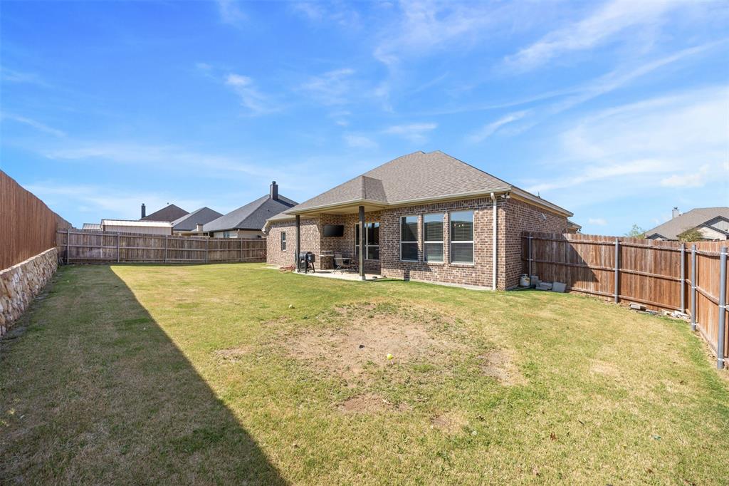 209 Bayless Avenue Godley, TX 76044 - Photo 25 of 30