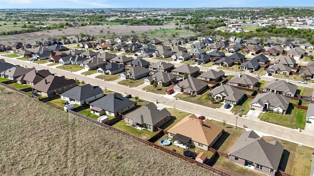 209 Bayless Avenue Godley, TX 76044 - Photo 28 of 30