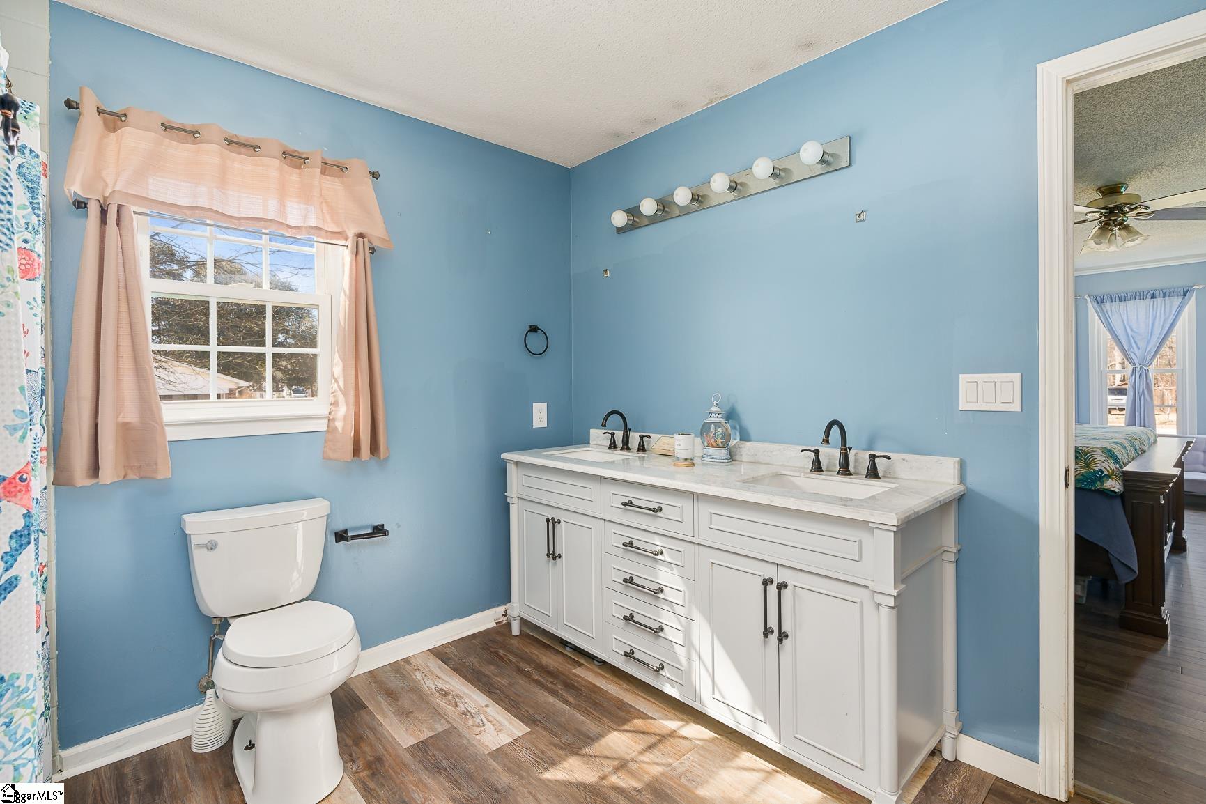 702 Huntington Road Easley, SC 29642 - Photo 16 of 31 Gallery Image 16