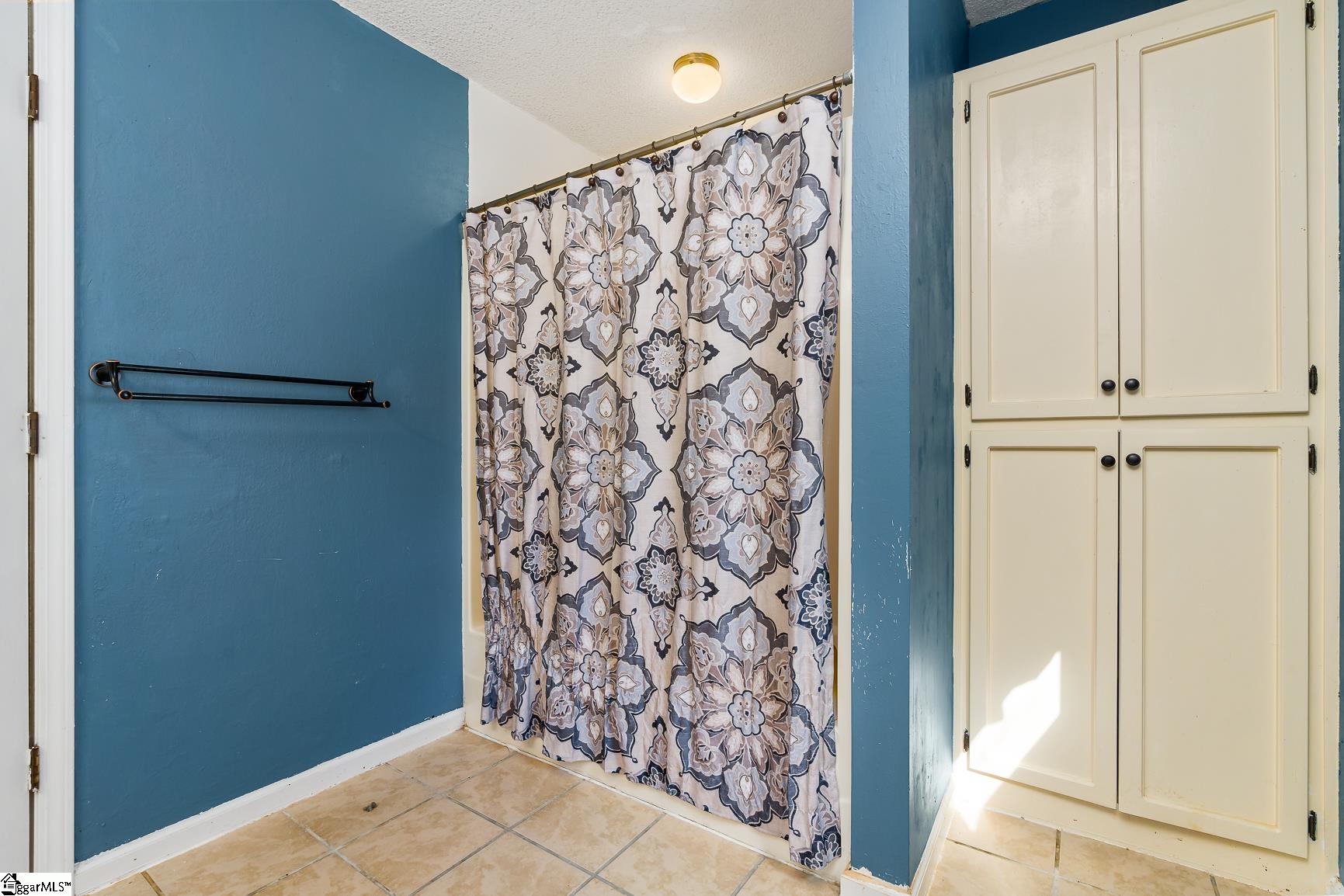 702 Huntington Road Easley, SC 29642 - Photo 23 of 31 Gallery Image 23