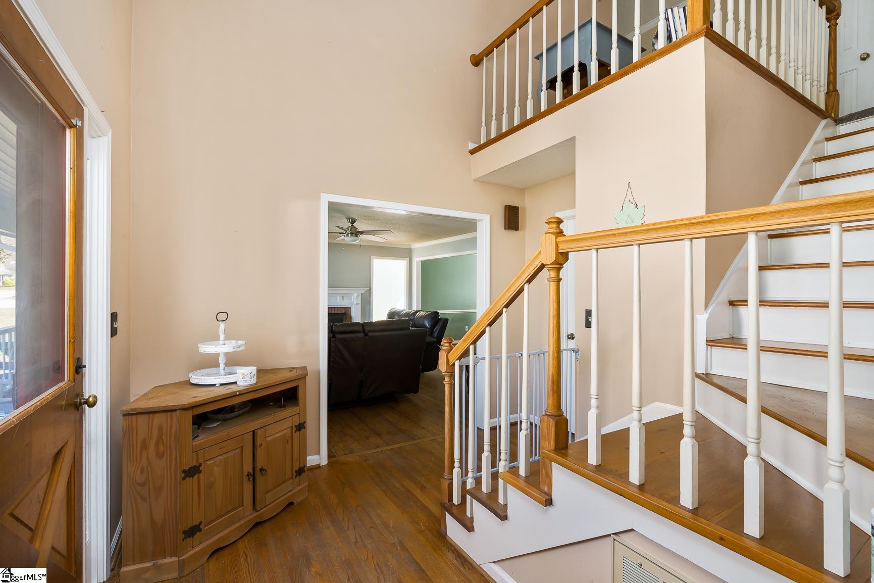 702 Huntington Road Easley, SC 29642 - Photo 4 of 31 Gallery Image 4