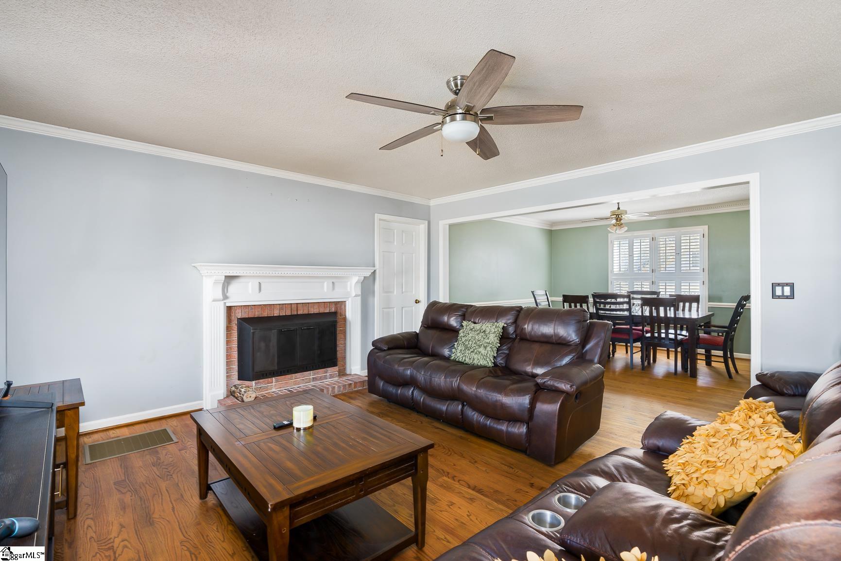 702 Huntington Road Easley, SC 29642 - Photo 5 of 31 Gallery Image 5