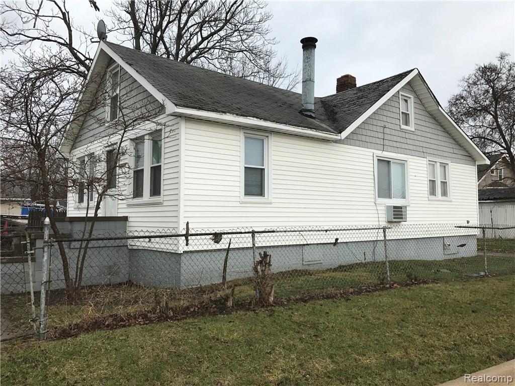 26304 Trowbridge Street Inkster, MI 48141 - Photo 3 of 5 IMG_1847.JPG