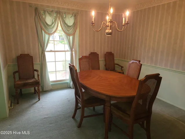 $219,000 | 1700 Dubose Drive, Kinston, NC 28504