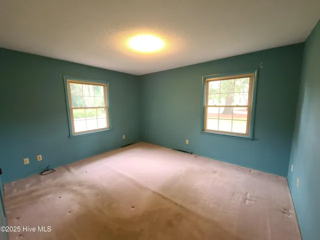 $219,000 | 1700 Dubose Drive, Kinston, NC 28504