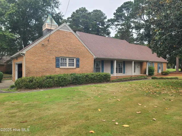 $219,000 | 1700 Dubose Drive, Kinston, NC 28504