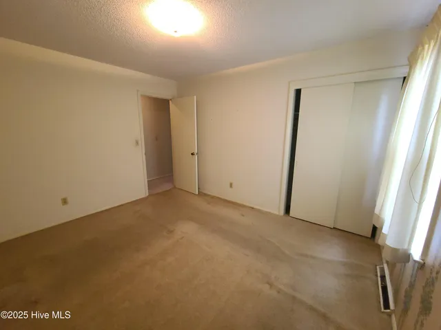 $219,000 | 1700 Dubose Drive, Kinston, NC 28504