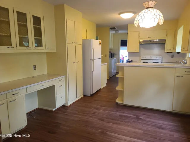 $219,000 | 1700 Dubose Drive, Kinston, NC 28504