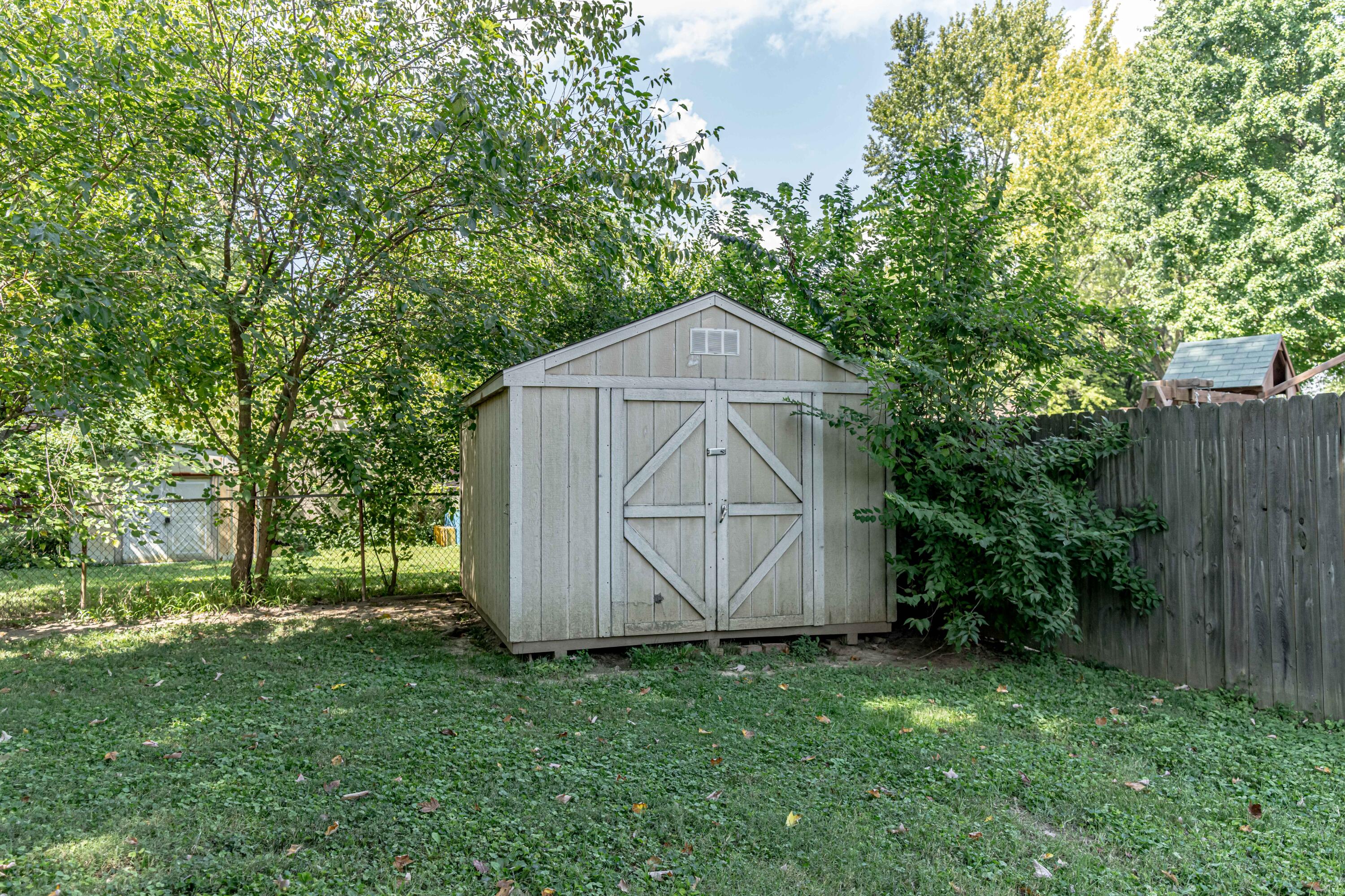 8900 Blue Lick Road Louisville, KY 40219 - Photo 39 of 51 DSC00664