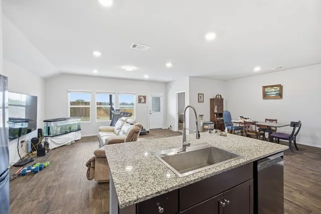 $320,000 | 13517 Brahmin Drive, Austin, TX 78724