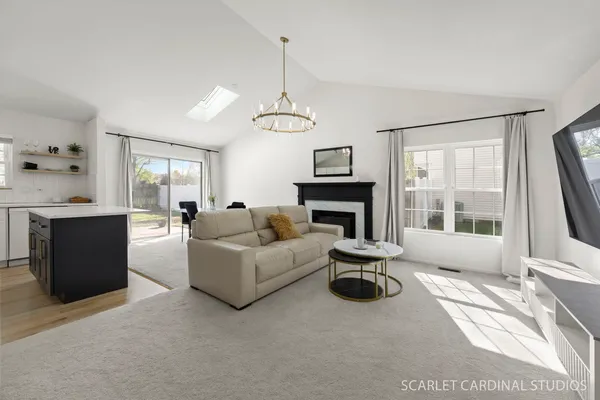 $459,000 | 30W161 Mack Road, Warrenville, IL 60555