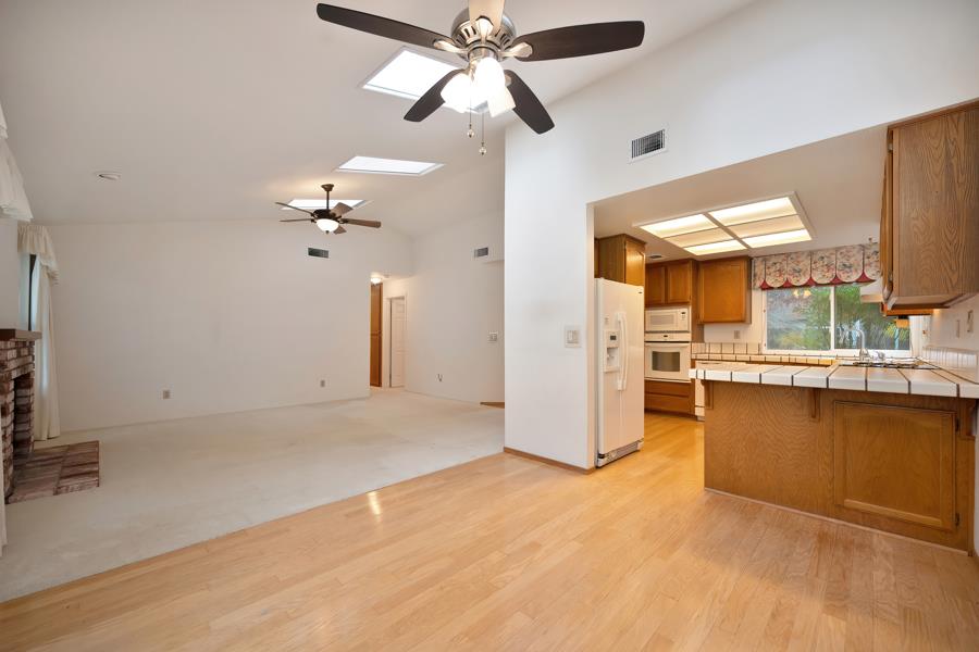 106 Rhoades Way Folsom, CA 95630 - Photo 15 of 91