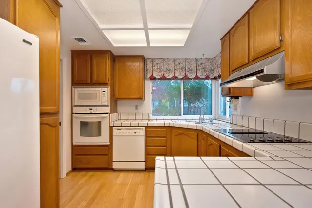 $629,500 | 106 Rhoades Way, Folsom, CA 95630