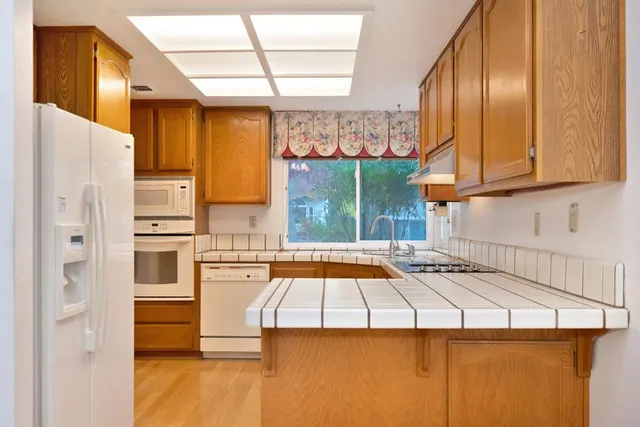 $629,500 | 106 Rhoades Way, Folsom, CA 95630