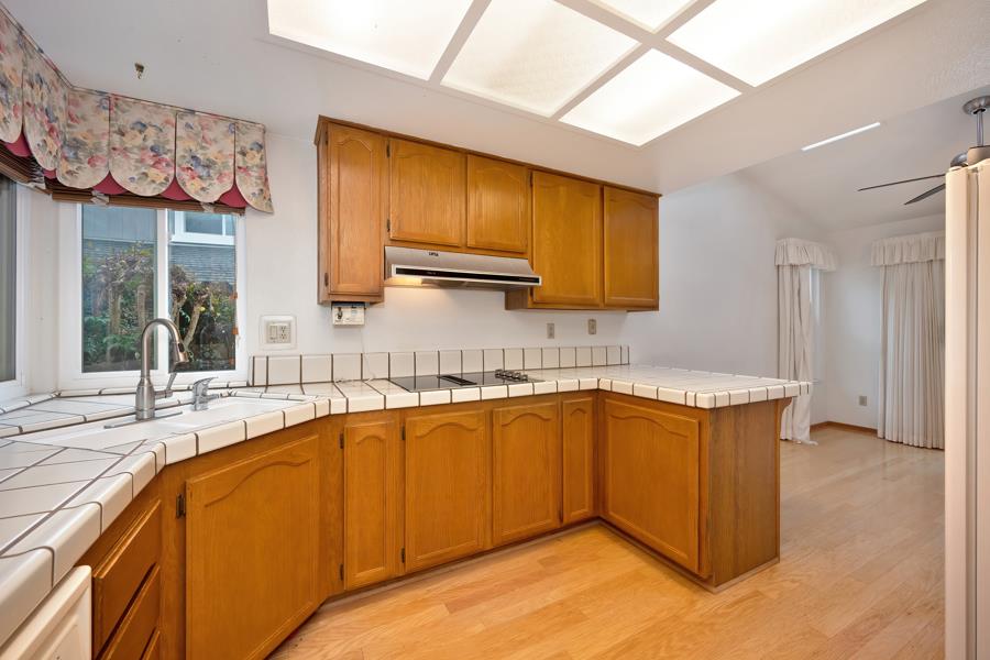 106 Rhoades Way Folsom, CA 95630 - Photo 21 of 91