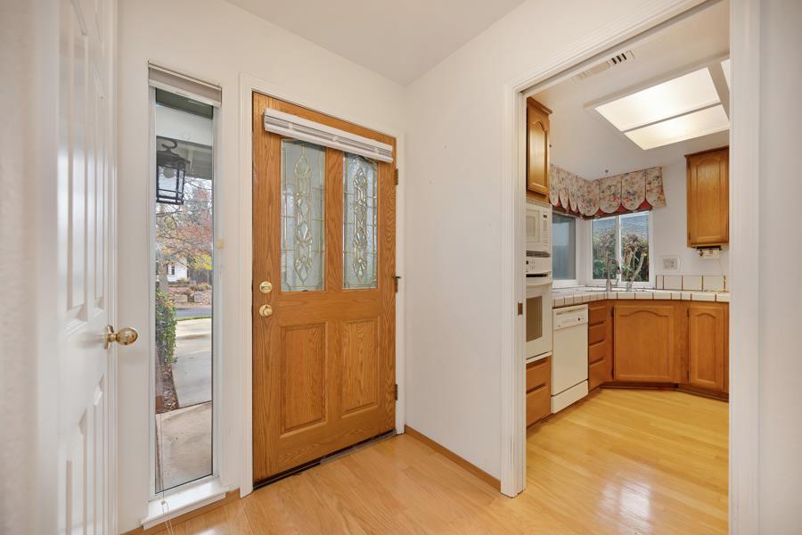 106 Rhoades Way Folsom, CA 95630 - Photo 25 of 91