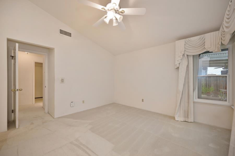 106 Rhoades Way Folsom, CA 95630 - Photo 36 of 91