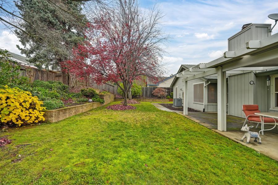 106 Rhoades Way Folsom, CA 95630 - Photo 49 of 91