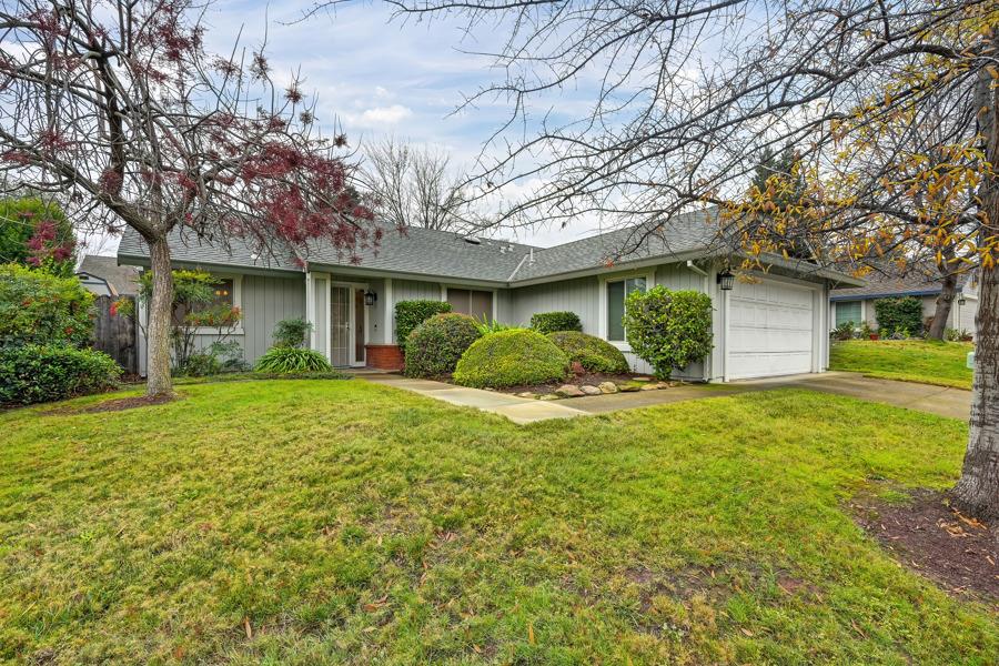 106 Rhoades Way Folsom, CA 95630 - Photo 54 of 91