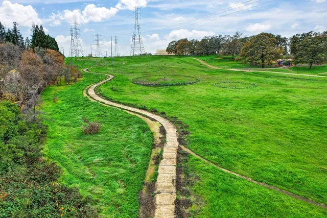 $629,500 | 106 Rhoades Way, Folsom, CA 95630