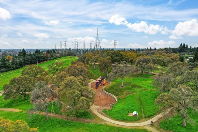 $629,500 | 106 Rhoades Way, Folsom, CA 95630