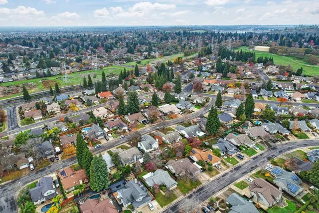 $629,500 | 106 Rhoades Way, Folsom, CA 95630