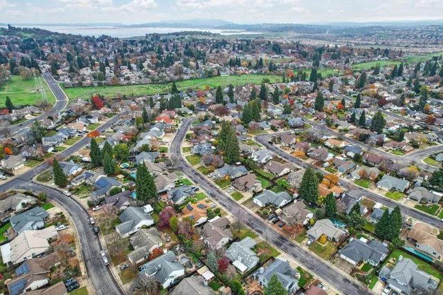 $629,500 | 106 Rhoades Way, Folsom, CA 95630