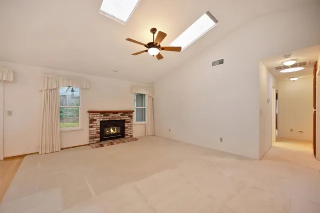 $629,500 | 106 Rhoades Way, Folsom, CA 95630