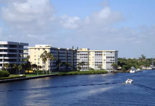 $379,900 | 1 Harbourside Drive, Unit 1103, Delray Beach, FL 33483