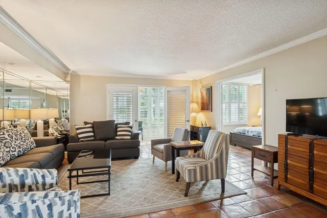 $379,900 | 1 Harbourside Drive, Unit 1103, Delray Beach, FL 33483