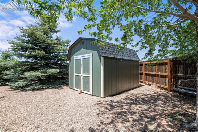 8036 Oliver Road Peyton, CO 80831 - Photo 9 of 32 Gallery Image 9