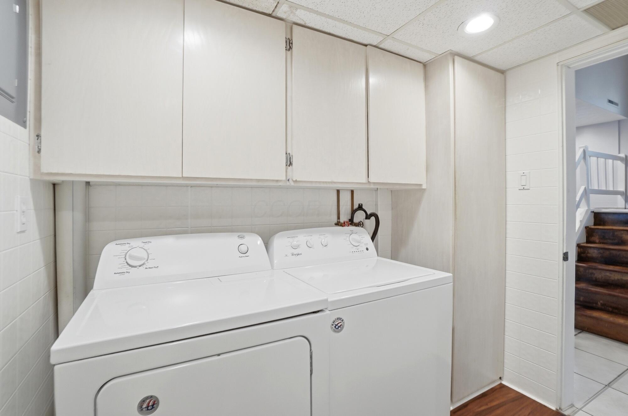 3369 Dempsey Road Westerville, OH 43081 - Photo 18 of 42 Laundry