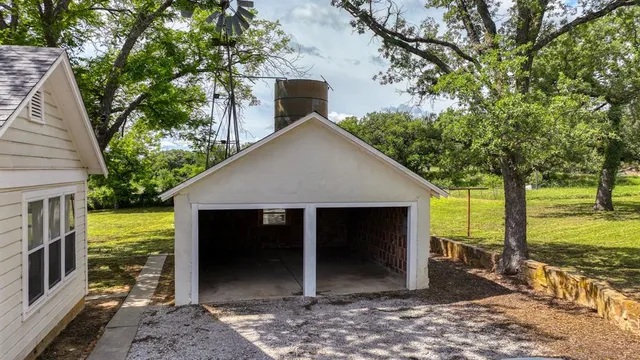$425,000 | 149 Tatem Hill Road, Mineral Wells, TX 76067