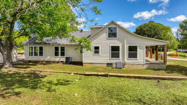 $425,000 | 149 Tatem Hill Road, Mineral Wells, TX 76067