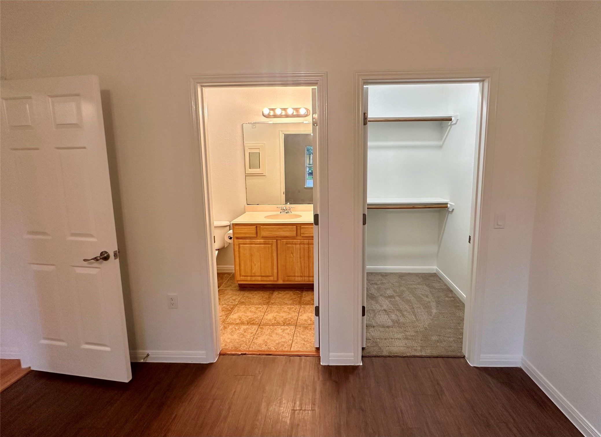 4713 Santa Anna Street Austin, TX 78721 - Photo 6 of 34