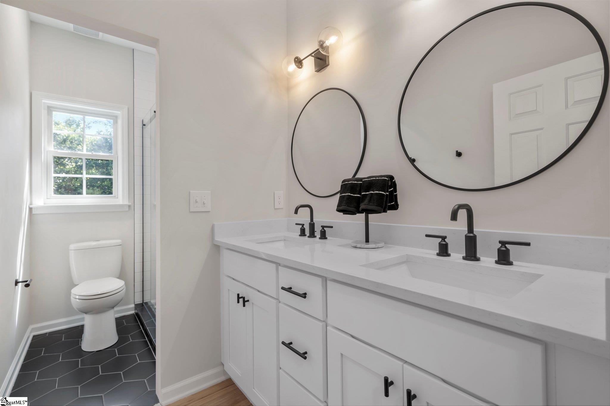 6 Bentley Way Greer, SC 29650 - Photo 18 of 25