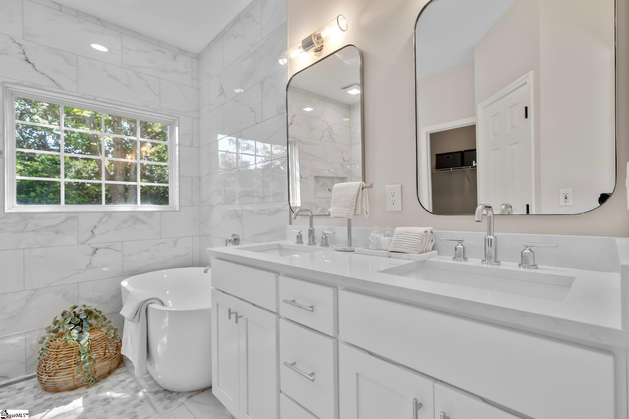 6 Bentley Way Greer, SC 29650 - Photo 9 of 25