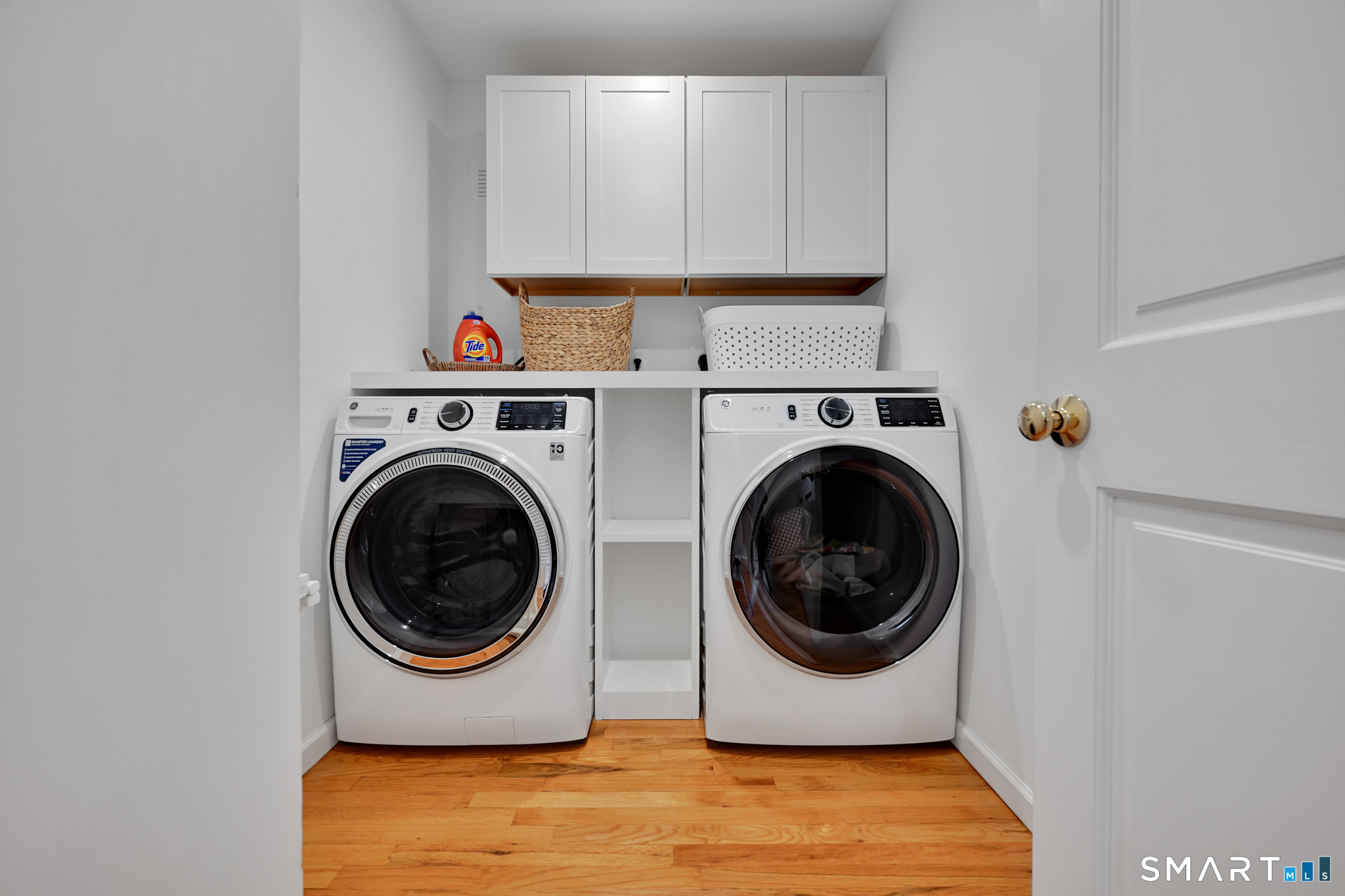 117 Settlers Farm Road Monroe, CT 06468 - Photo 27 of 40 The modern and sleek laundry room has plenty of storage.