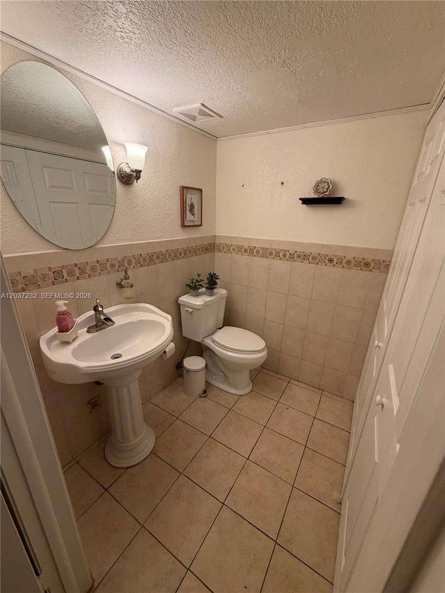 10445 Southwest 154th Court, Unit 1 Miami, FL 33196 - Photo 10 of 10