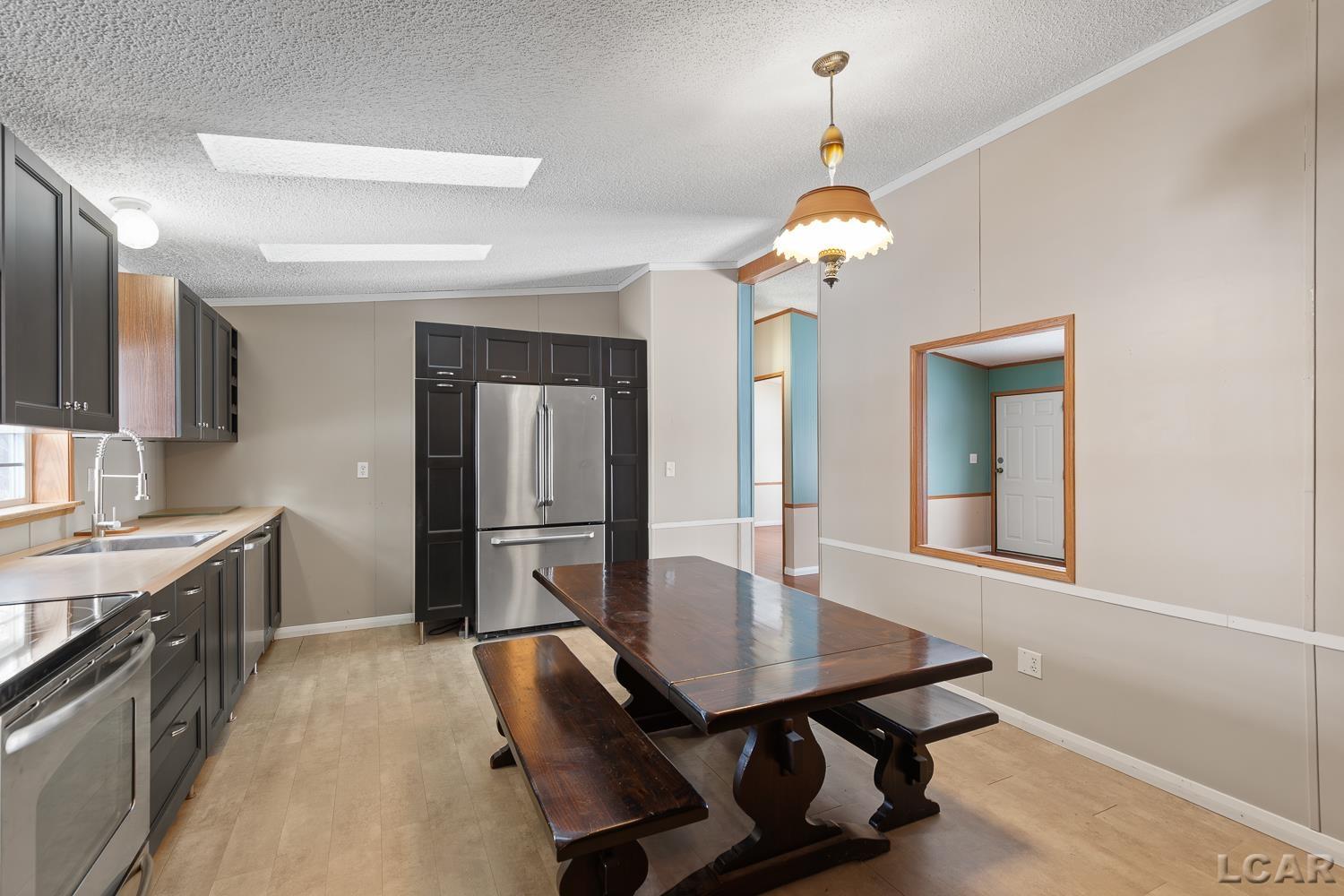 10790 Lawrence Road Brooklyn, MI 49230 - Photo 12 of 48 Gallery Image 12
