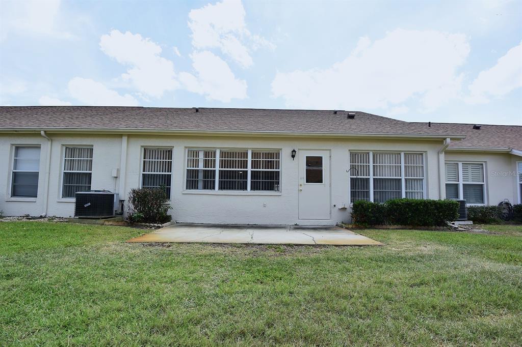 9027 Warwick Lane New Port Richey, FL 34655 - Photo 32 of 36