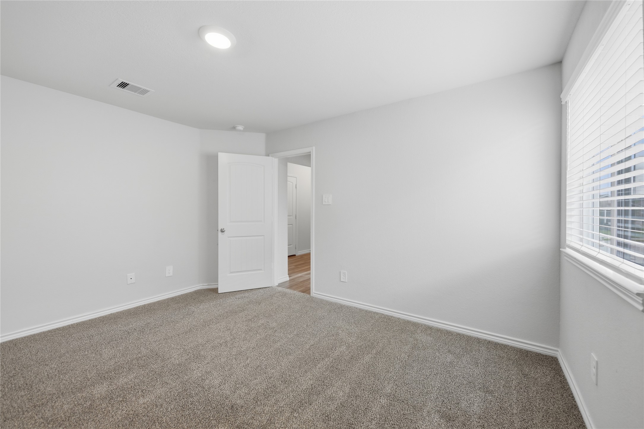 1010 Fannin Street Brenham, TX 77833 - Photo 27 of 30 a view of an empty room
