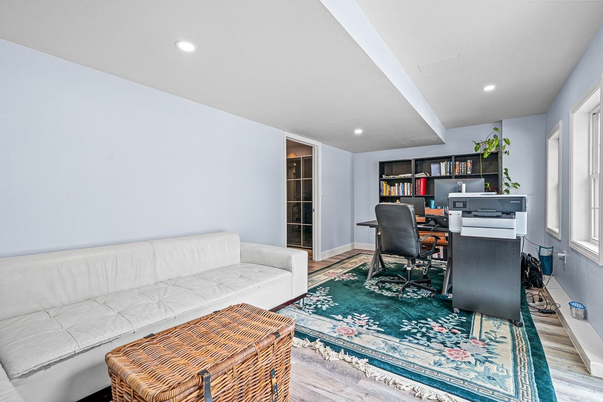 2 Leblanc Road Pelham, NH 03076 - Photo 23 of 31