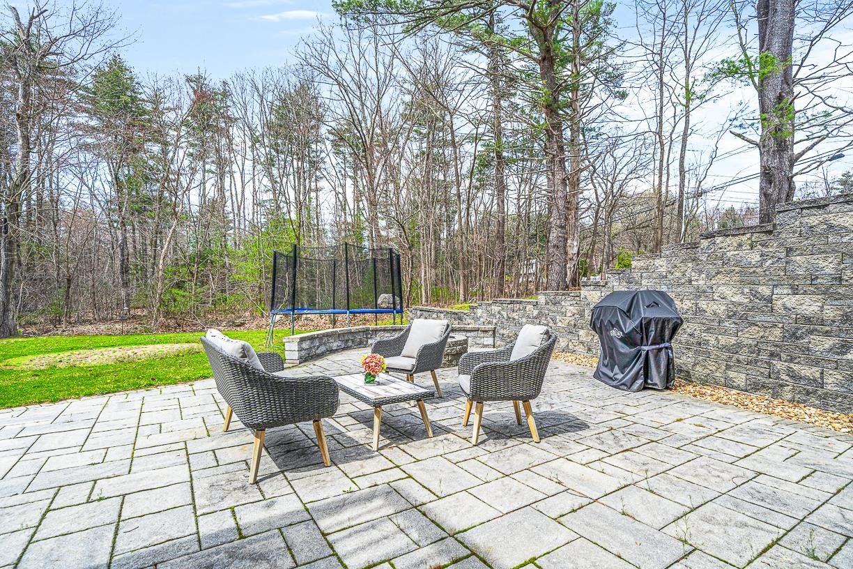 2 Leblanc Road Pelham, NH 03076 - Photo 26 of 31