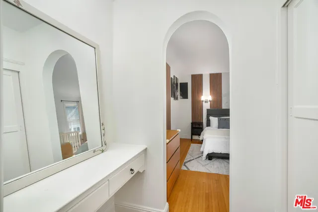 $8,500 | 4712 Burnet Avenue, Sherman Oaks, CA 91403