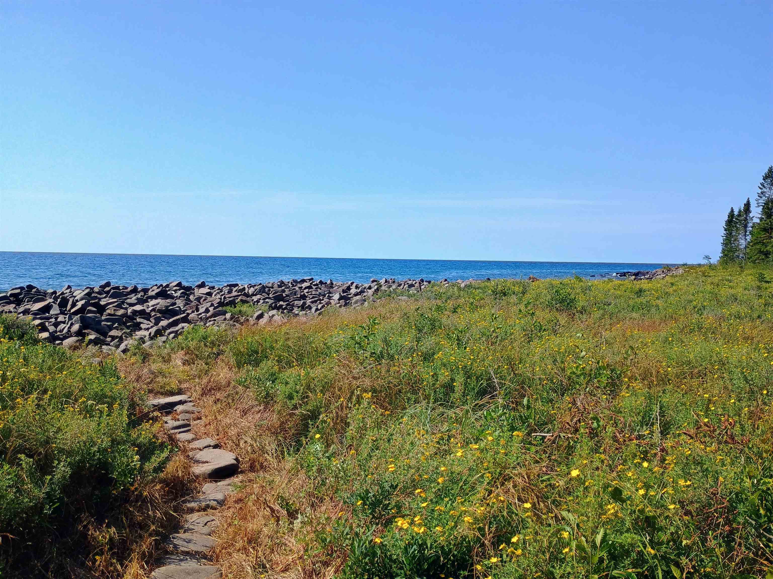 188 Stonegate Road Hovland, MN 55606 - Photo 14 of 33 Water view with path to beach