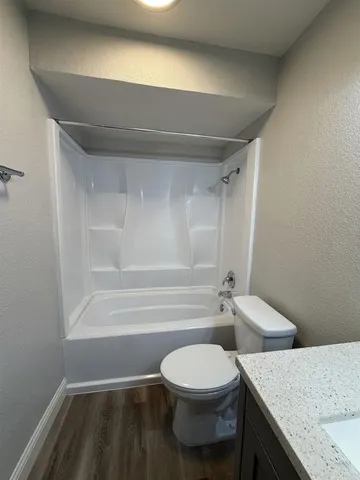 $2,900 | 6955 Alvarado Road, Unit 29, San Diego, CA 92120