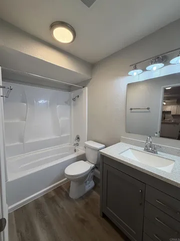 $2,900 | 6955 Alvarado Road, Unit 29, San Diego, CA 92120