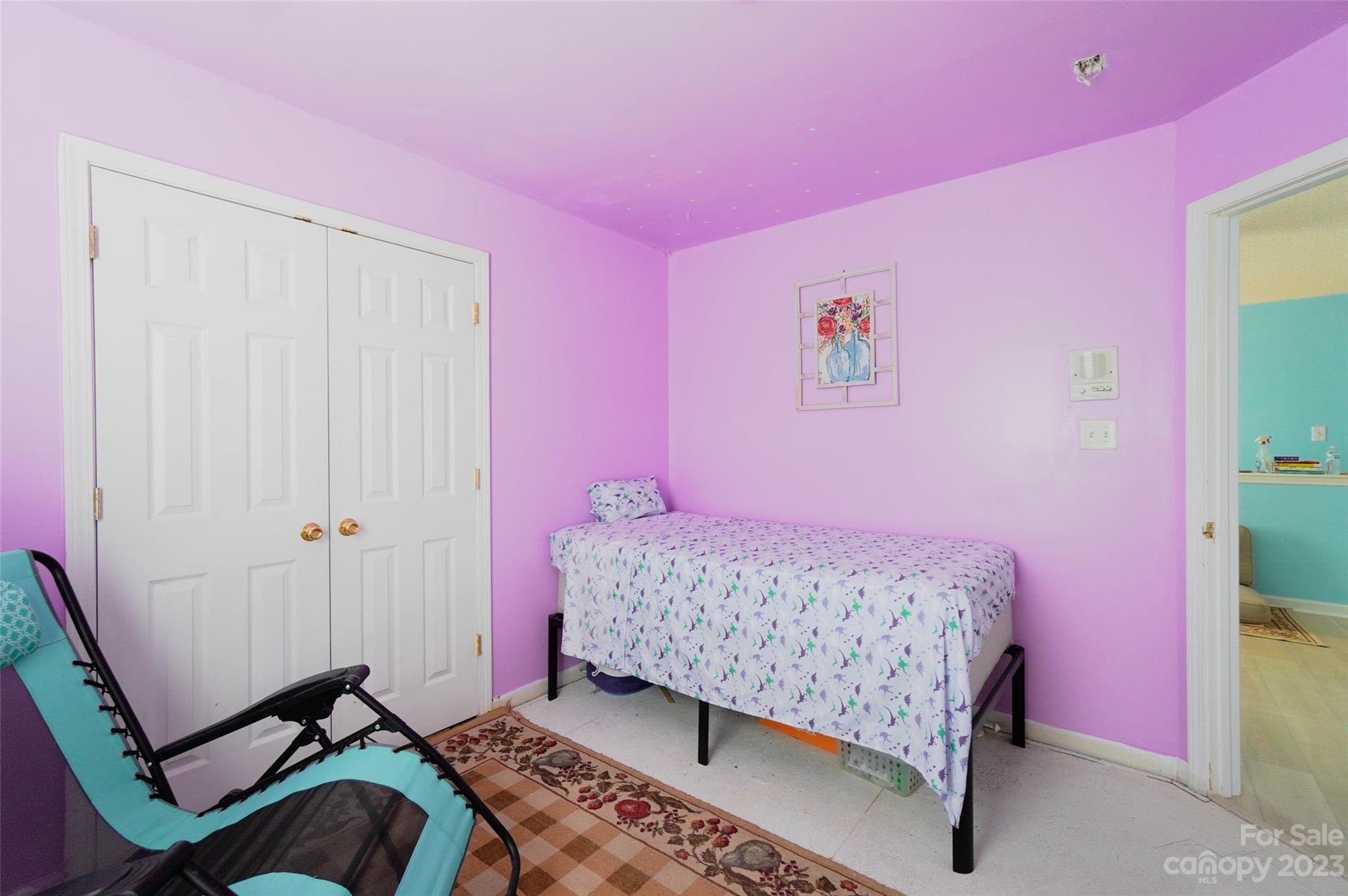 1002 Hipp Road Charlotte, NC 28216 - Photo 32 of 48 Gallery Image 32